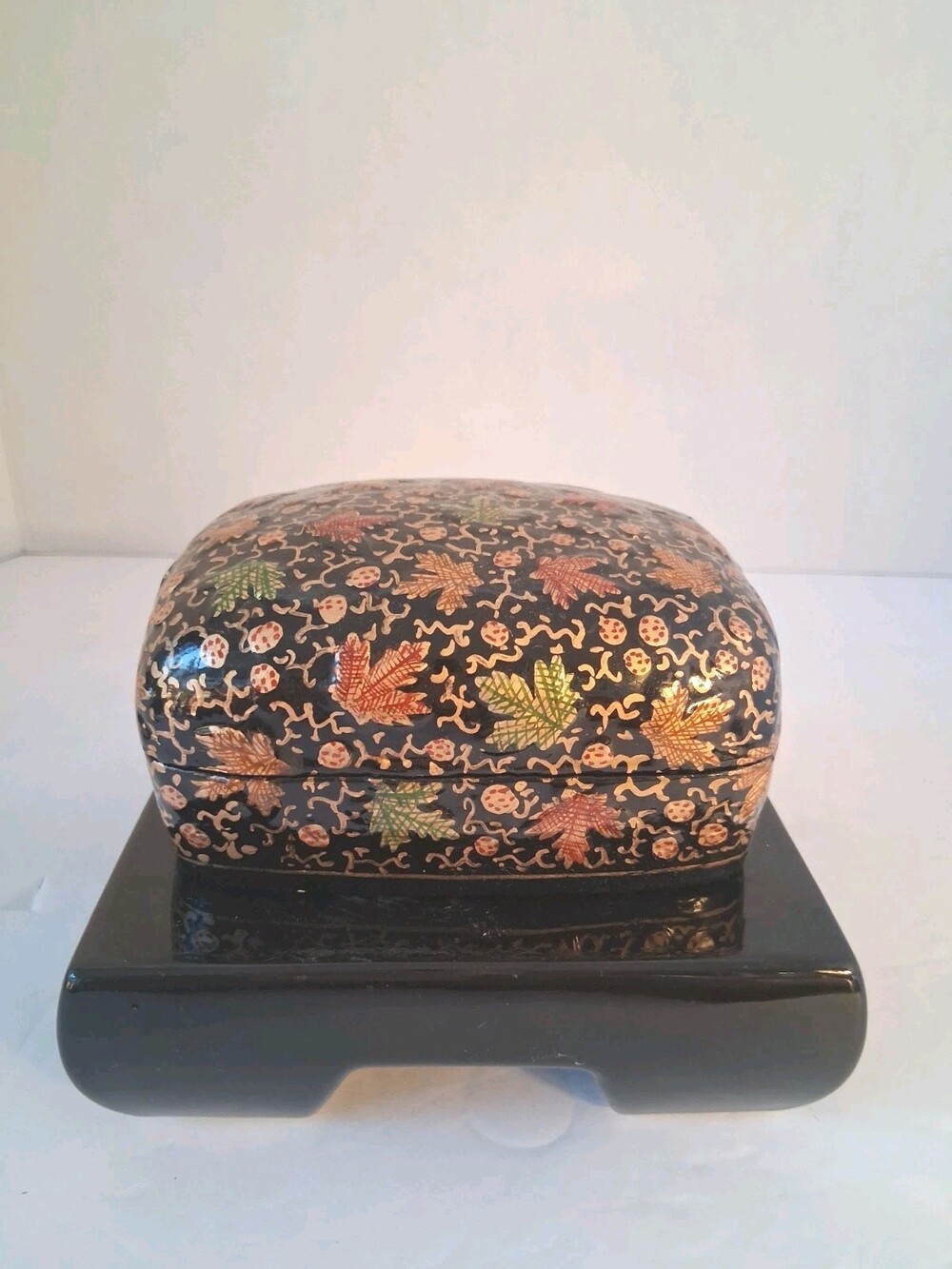 VTG Kashmiri Paper Mache Box Hand Painted Autumn Leaf Design;Black/Gold Color